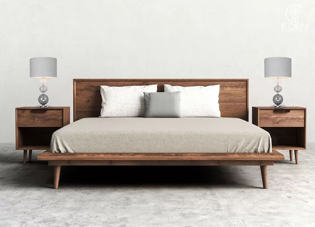 Giường ngủ được làm bằng gỗ tự nhiên có chân hiện đại, đơn giản