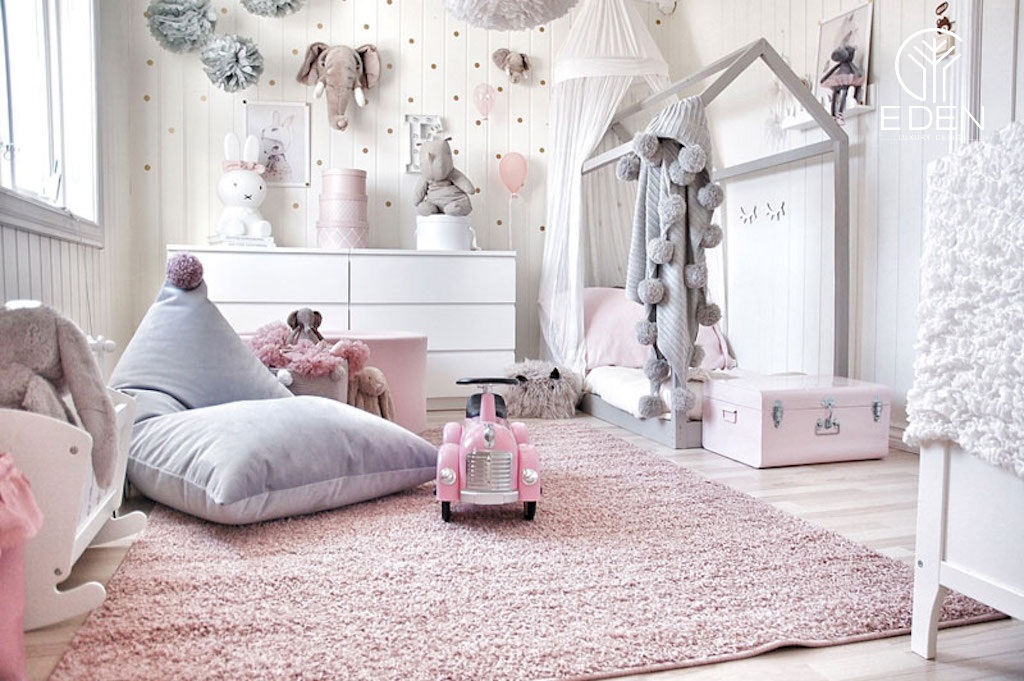 Mẫu phòng ngủ với không gian rộng rãi cho bé gái thỏa sức vui chơi