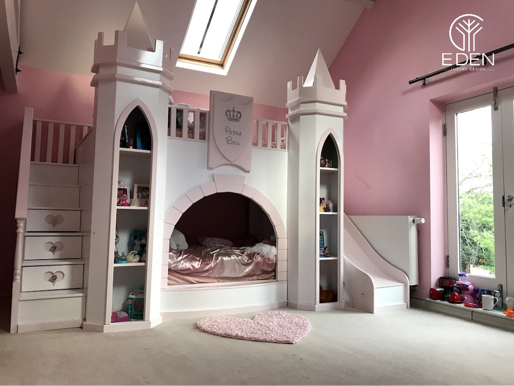 Thiết kế phòng ngủ bé gái kiểu dáng lâu đài sang trọng