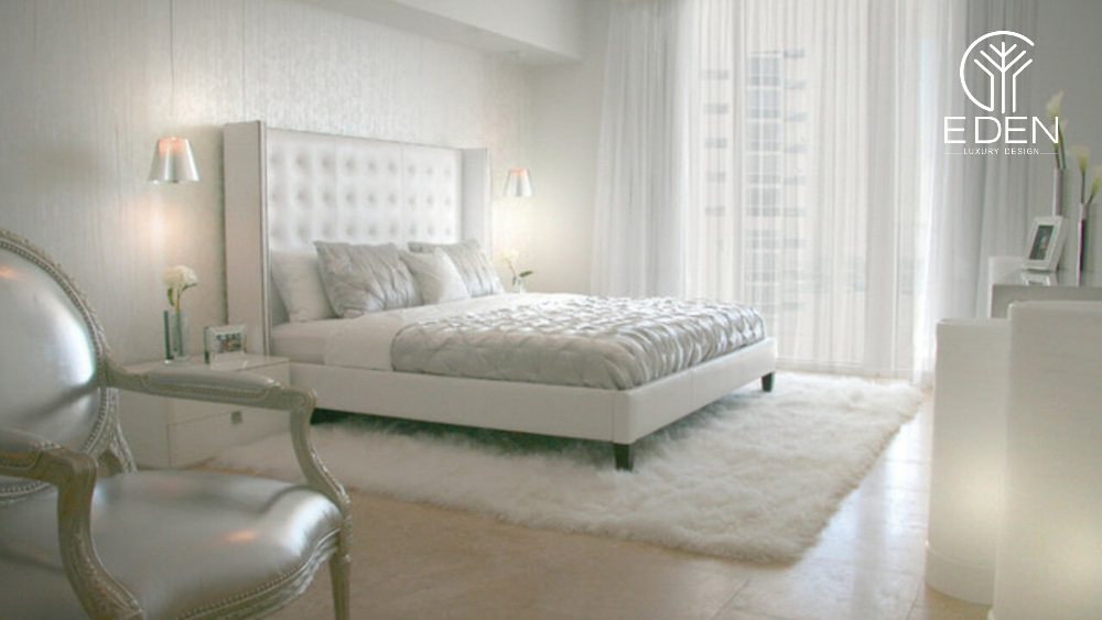 Phòng ngủ chung cư tone trắng dịu dàng nhưng không kém phần sang trọng