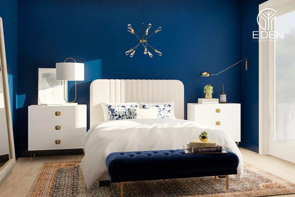 Phòng ngủ đẹp màu xanh nước biển kết hợp với màu trắng