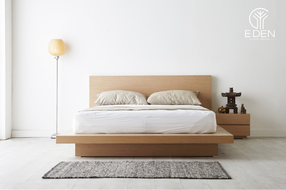 Phòng ngủ được thiết kế giường và kệ đầu giường hoàn toàn bằng chất liệu gỗ đơn giản