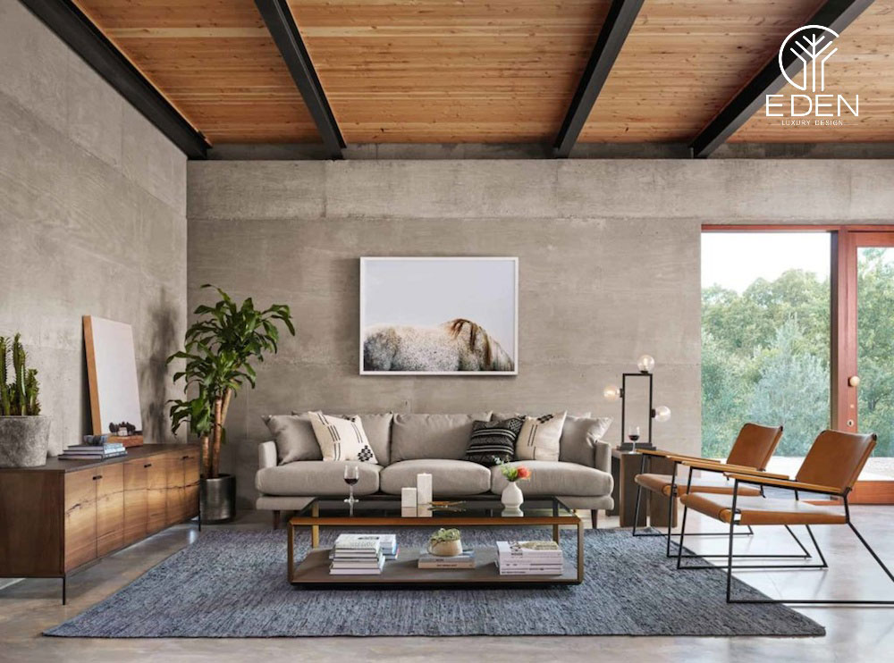 Bạn có thể lát trần nhà bằng gỗ trong phòng khách màu xám để tạo cảm giác sang chảnh