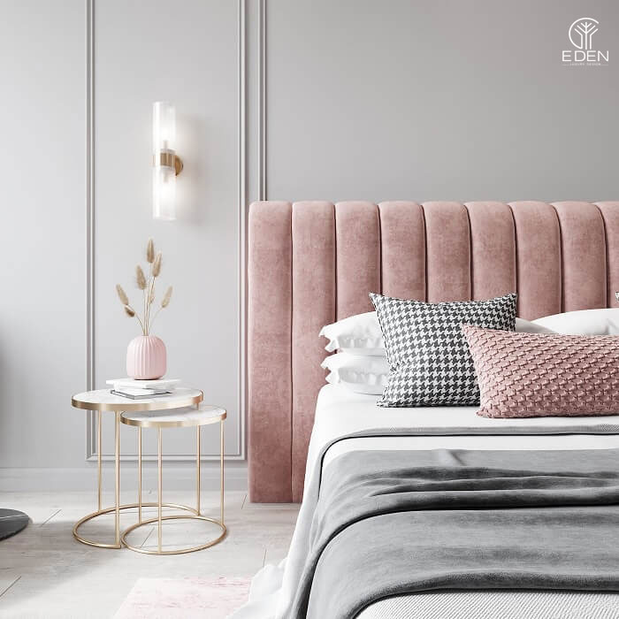 Phòng ngủ màu hồng kết hợp màu trắng hình 3