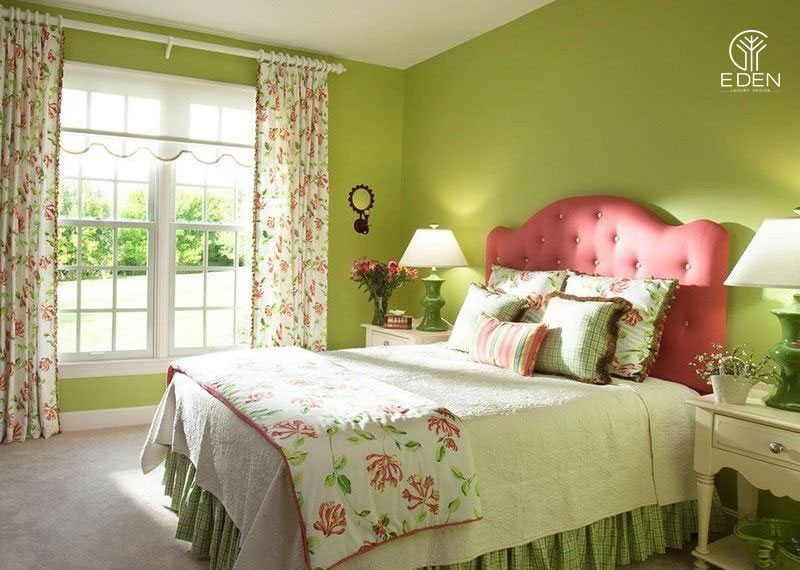 Phòng ngủ màu hồng kết hợp xanh lá cây hình 2