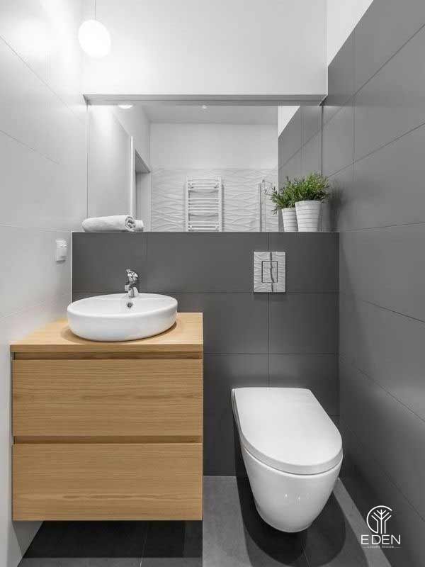 Nhà vệ sinh nhỏ 1m2 được thiết kế đơn giản nhưng rất tinh tế và sang trọng 1