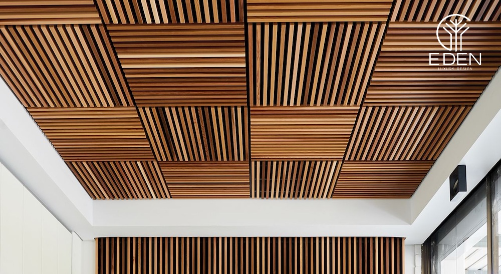 Ốp gỗ cho trần nhà theo kiểu ốp đan xen cuốn hút