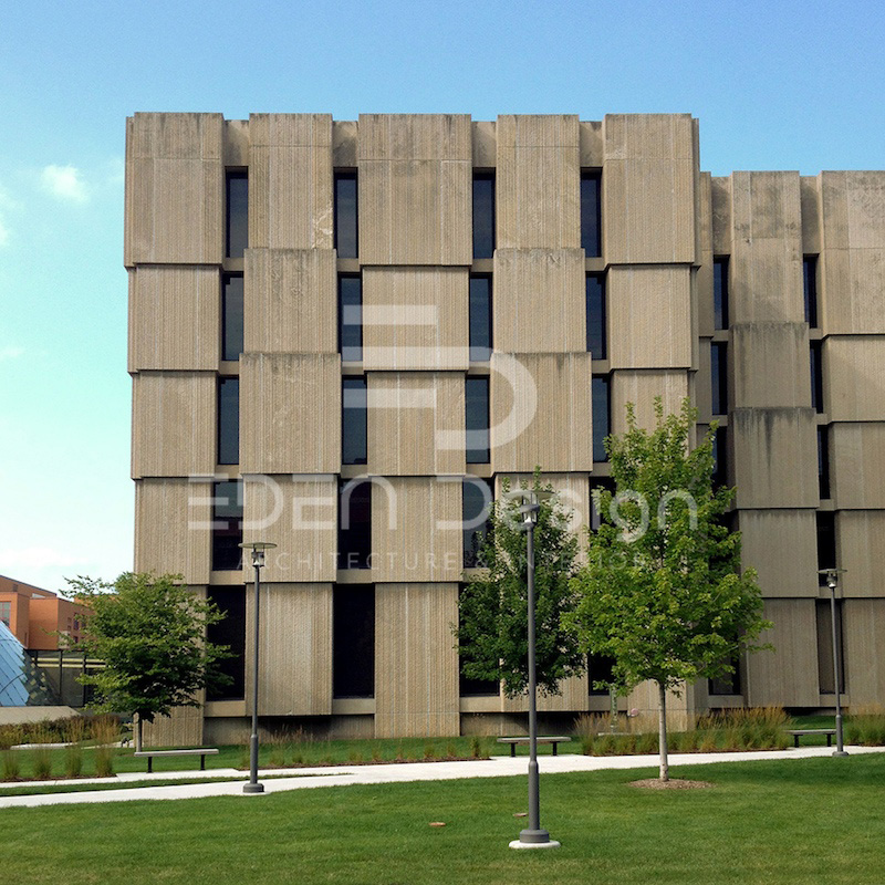 Thư viện Joseph Regenstein (The Reg) thuộc Đại Học Chicago, Hoa Kỳ