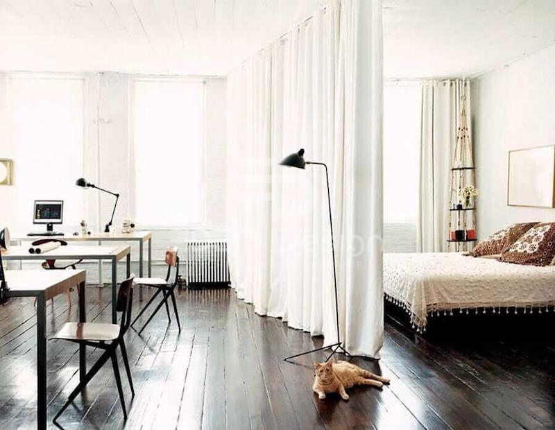 Sử dụng rèm để chia đôi phòng ngủ vừa đơn giản, tiết kiệm chi phí vừa hiệu quả