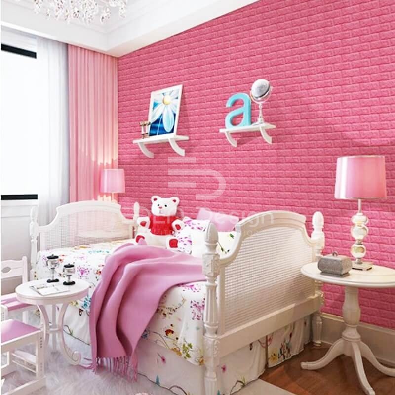 Sử dụng xốp dán tường màu hồng cho một mảng tường phòng ngủ