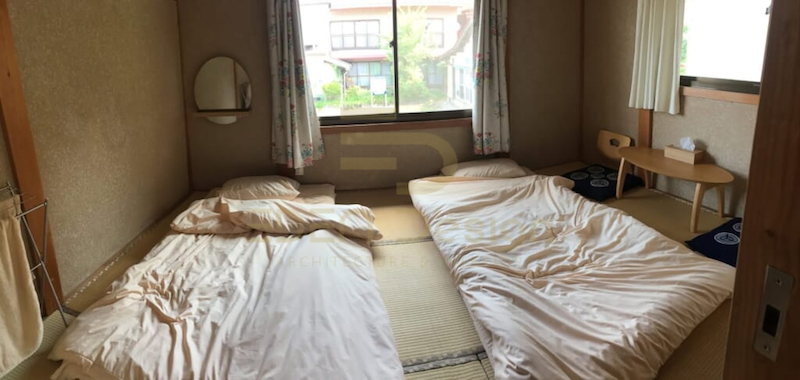 Thiết kế phòng ngủ 3x4m không sử dụng giường thường thấy ở Nhật Bản