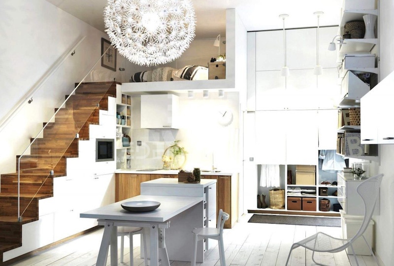 Tận dụng gầm cầu thang thiết kế phòng bếp nhỏ là giải pháp tối ưu cho căn hộ mini