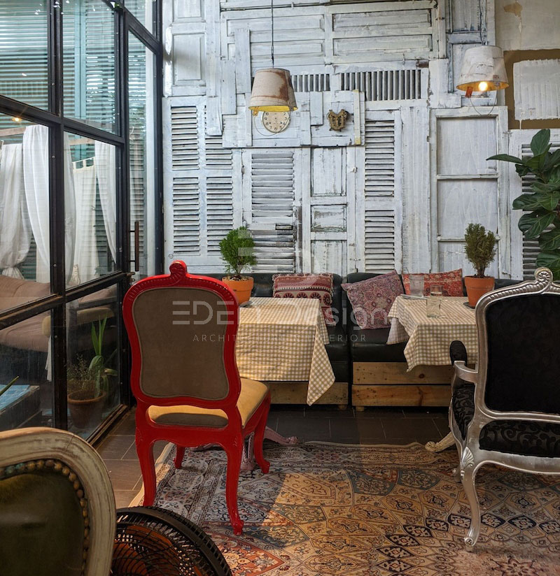 Quán cafe nhỏ xinh phong cách cổ điển kết hợp không gian xanh thư giãn