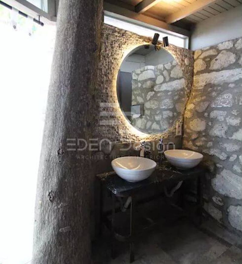 Phong cách thiết kế nhà vệ sinh phải thống nhất với phong cách chung của quán hướng tới