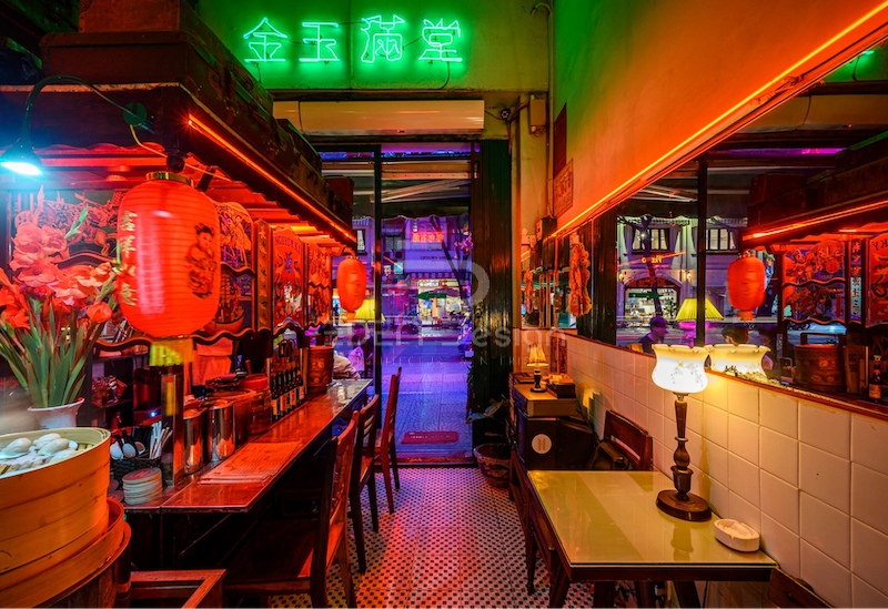 Quán cafe HongKong tập trung vào nhiều góc view để khách hàng check in sống ảo