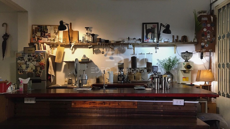 Thiết kế quầy bar quán cafe theo phong cách retro gợi nhớ ký ức về thế kỷ trước