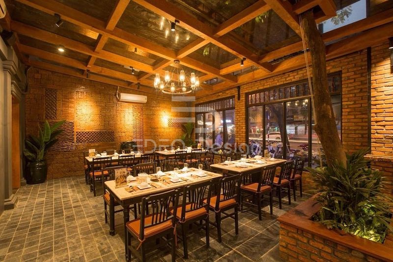 Thiết kế nhà hàng phong cách đồng quê với kiến trúc hoàn toàn làm từ gỗ truyền thống