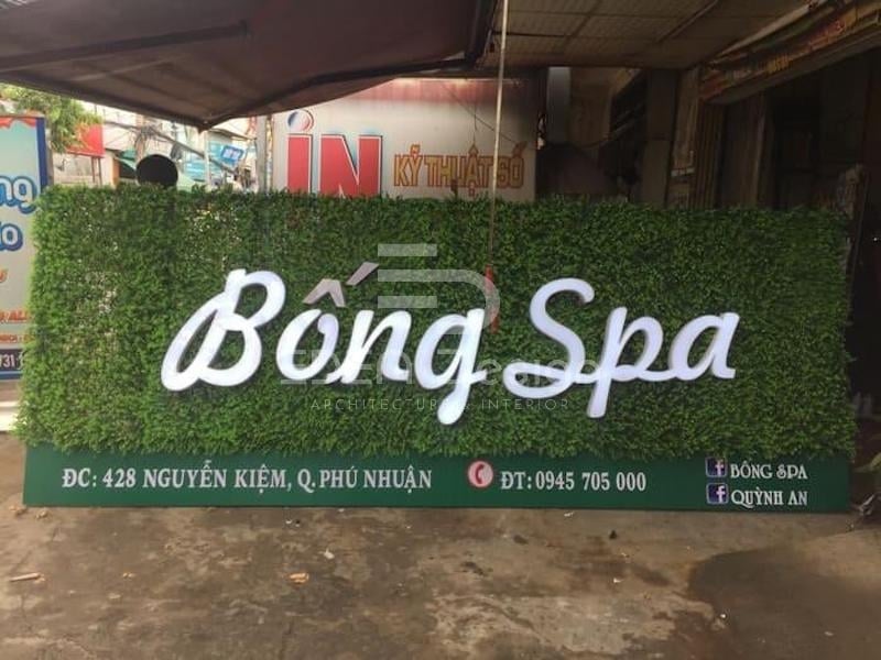 Bảng hiệu spa cỏ nhân tạo đem lại cảm giác dễ chịu