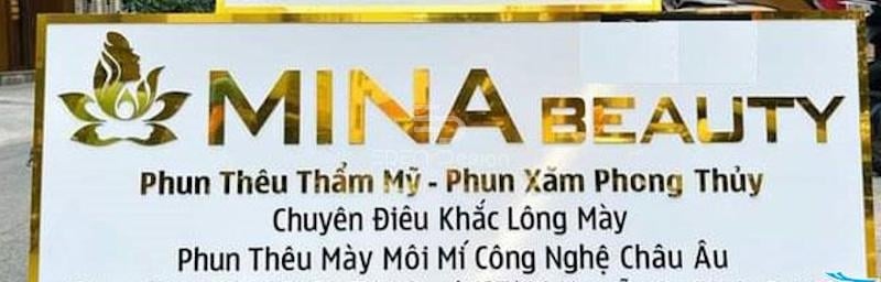 Bảng hiệu spa với chữ nổi inox sang trọng, tạo nên vẻ hiện đại và chuyên nghiệp