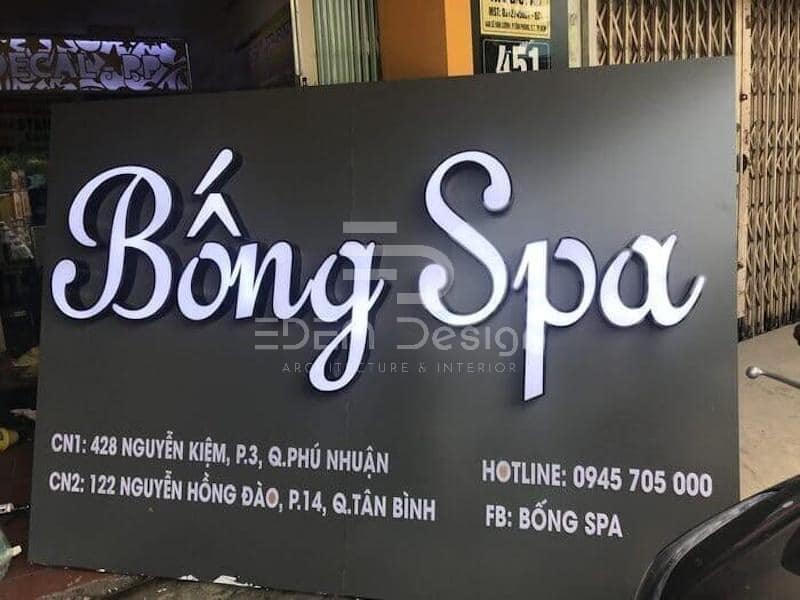 Mẫu bảng hiệu spa mica màu đen mạnh mẽ, tạo cảm giác bí ẩn