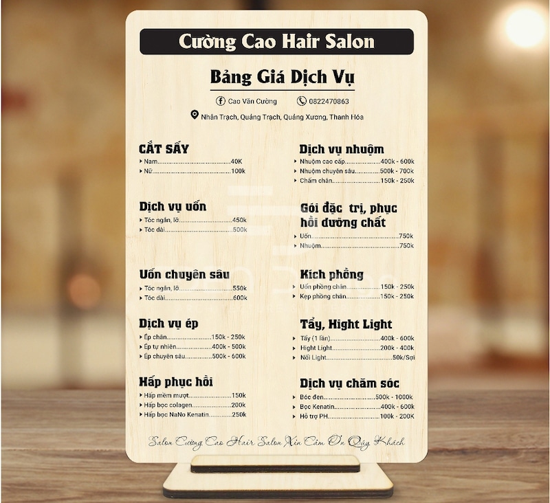 Mẫu bảng giá menu spa để bàn bằng gỗ độc đáo