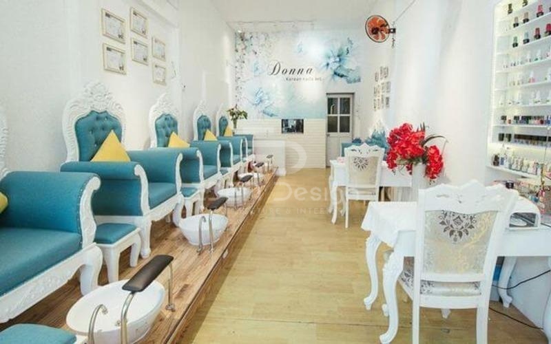 Kết hợp spa mini với tiệm nail tạo nên không gian sang trọng và tiện nghi