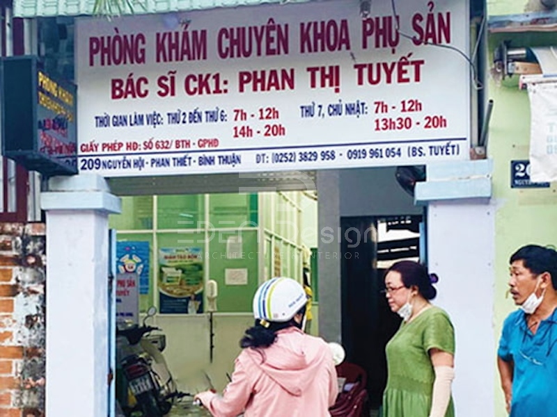 Bảng hiệu phòng khám tư nhân được ốp mặt dựng Alu