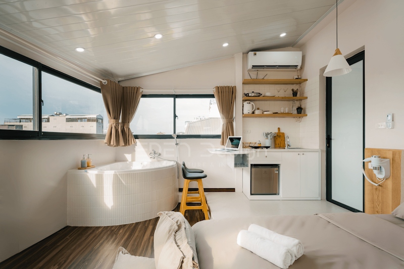 Vật liệu thích hợp sẽ giúp căn phòng được chắc chắn và không ảnh hưởng đến cấu trúc