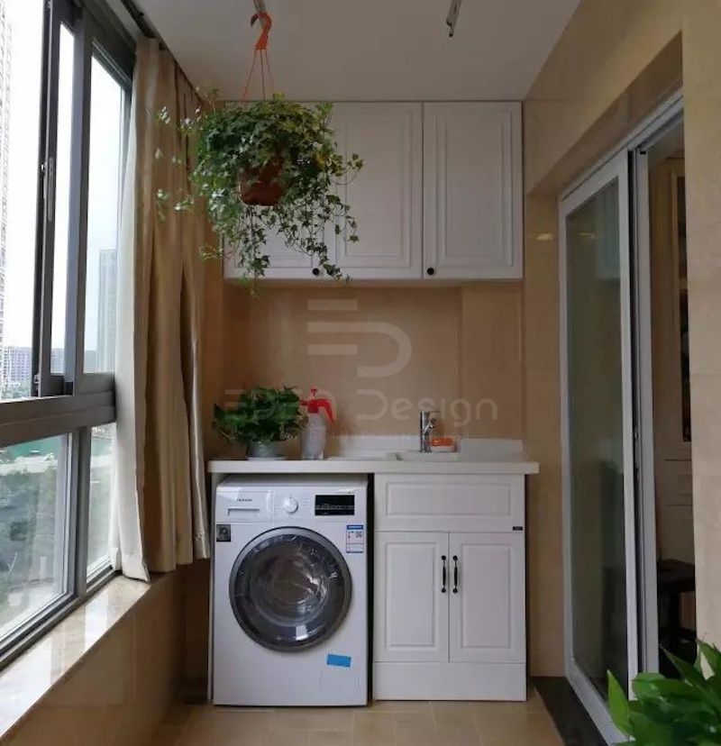 Ban công kết hợp giặt ủi là lựa chọn của nhiều gia đình giúp tăng sự tiện nghi